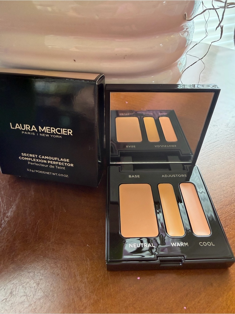 Laura Mercier Secret Camouflage Complexion Perfector - Neutral/Warm/Cool